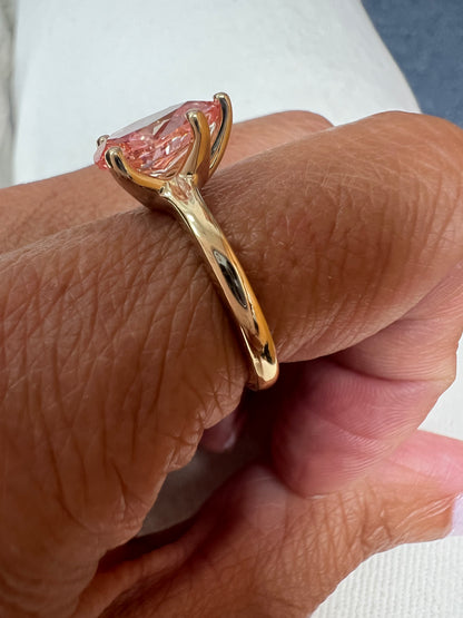 14K Gold Pear Cut Fancy Vivid Pink Lab Grown Diamond Engagement Ring