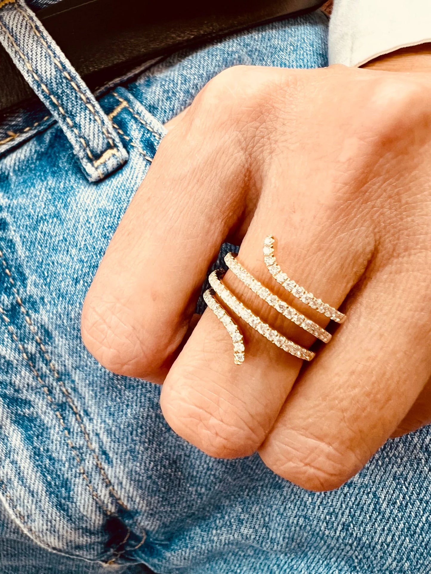 14k Gold Open Diamond Wrap Spiral Swirl Snake Design Ring