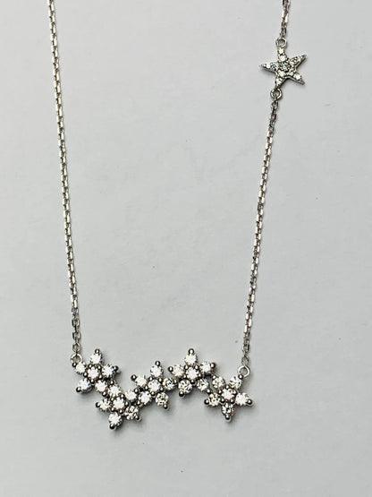 14k Gold Flower Diamond Necklace