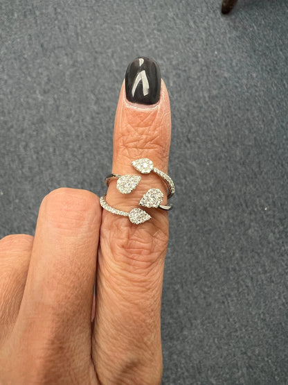 14k Gold Pear Shape Diamond Ring