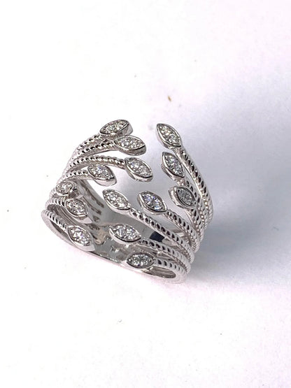 14k Gold Leaf Petal Vine Diamond Ring