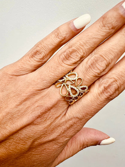14k Gold Pear Shape Diamond Ring