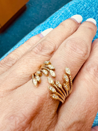 14k Gold Leaf Petal Vine Diamond Ring