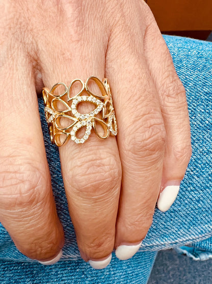 14k Gold Pear Shape Diamond Ring