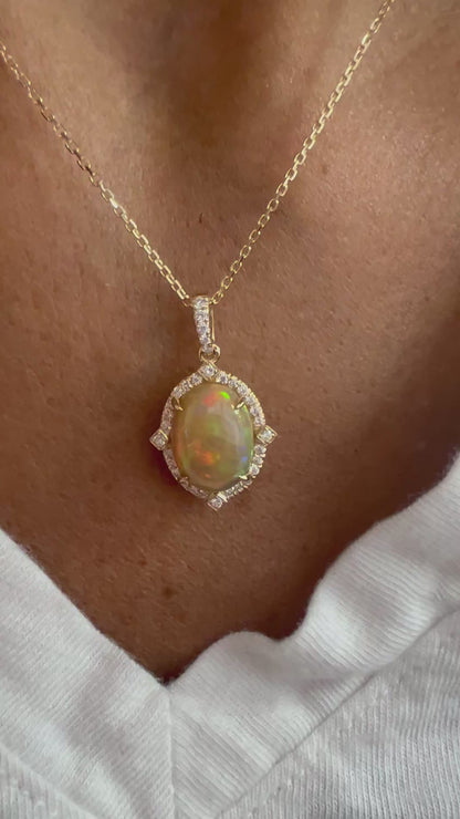 14k Gold Oval Opal & Diamond Pendant Necklace