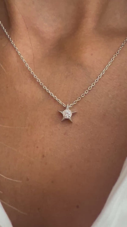 14K Gold Diamond Star Pendant Necklace